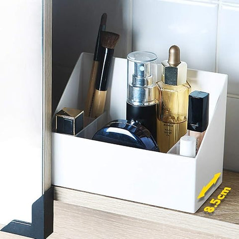 WHITE NARROW SEPARATION PLASTIC COSMETIC BOX