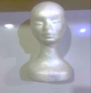 MANNEQUIN HEAD WHITE