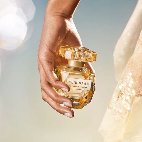 Elie Saab Le Parfum Lumiere Eau de Parfum, image 3
