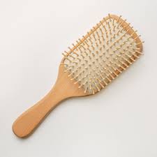 Y.H WOODEN HAIR BRUSH 6661Y