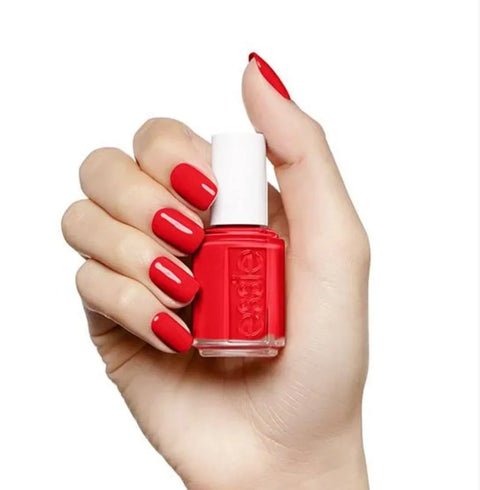 Essie Gel Couture Paint the Gown Red Nail Polish, image 3