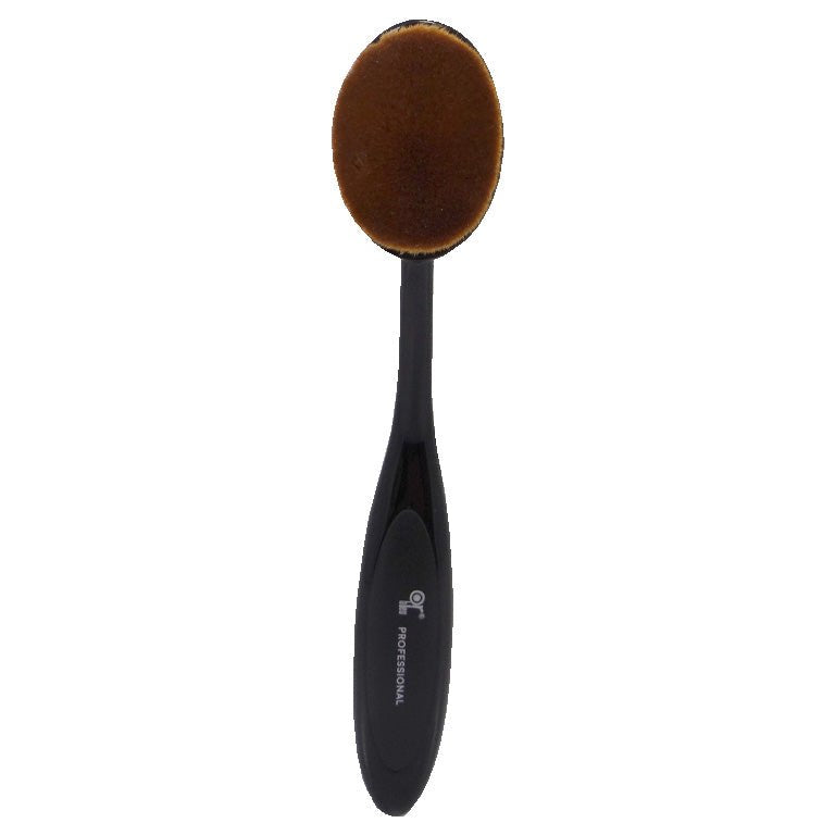 Or Bleu CT-690 Curved Makeup Brush with Oval Head - IZZAT DAOUK Lebanon