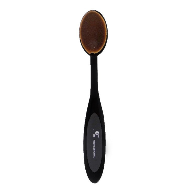 Or Bleu CT-691 Curved Makeup Brush with Oval Head - IZZAT DAOUK Lebanon
